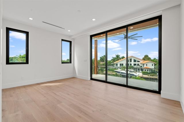 2 Sunset Lane, Lauderdale-By-The-Sea, Pompano Beach, FL 33062