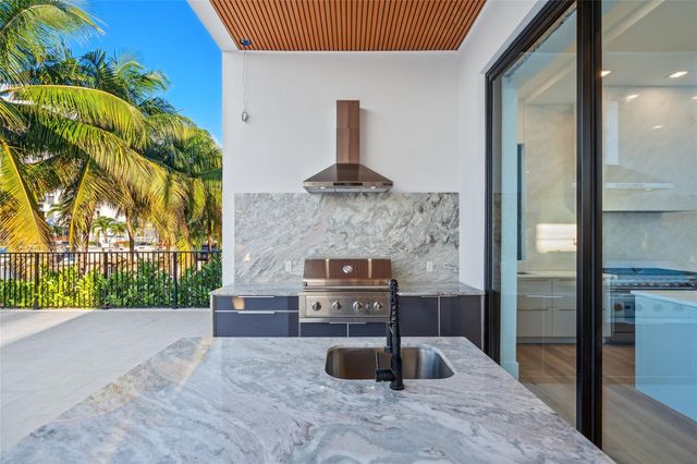 2 Sunset Lane, Lauderdale-By-The-Sea, Pompano Beach, FL 33062