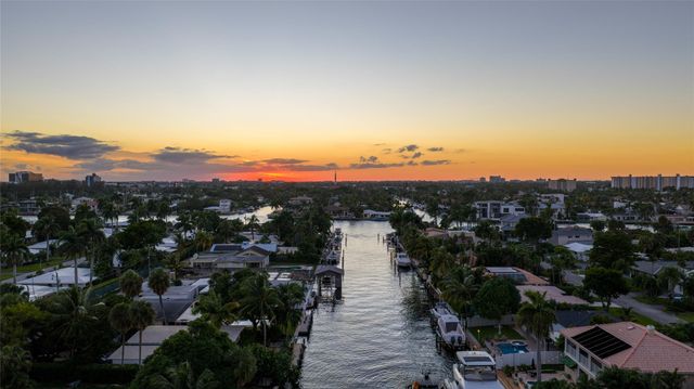 2 Sunset Lane, Lauderdale-By-The-Sea, Pompano Beach, FL 33062