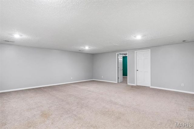 14 Perigen Lane, Granite City, IL 62040