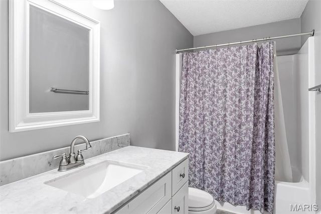 14 Perigen Lane, Granite City, IL 62040