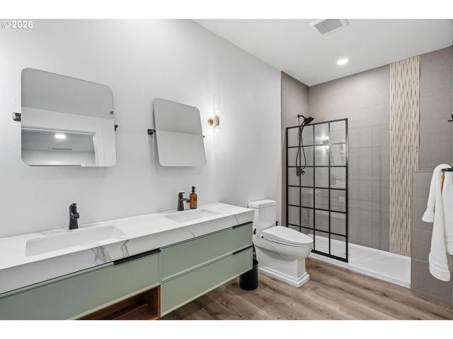 11518 Nw 41ST Ct, Vancouver, WA 98685