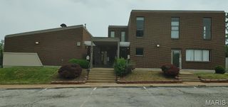 2754 Bacon Street, St Louis, MO 63106