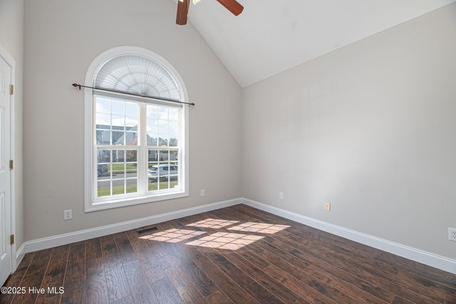 2812 Camille Drive, Winterville, NC 28590