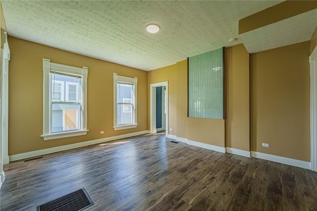 21 S Philadelphia Street, Dayton, OH 45403