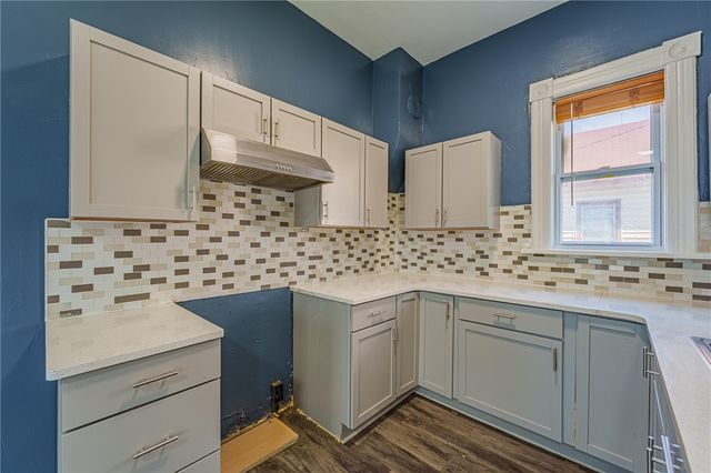 21 S Philadelphia Street, Dayton, OH 45403