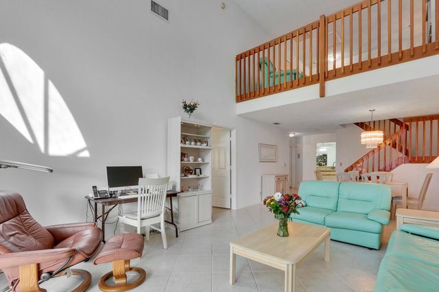 1302 Ocean Dunes Circle, Jupiter, FL 33477