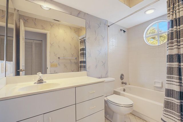 1302 Ocean Dunes Circle, Jupiter, FL 33477