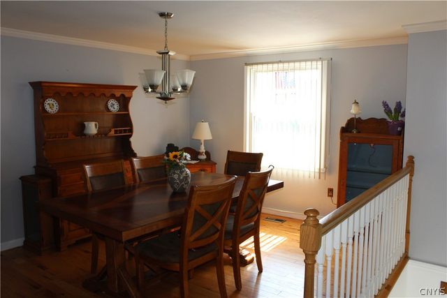 15 Inglesid Lane, Salina, NY 13090