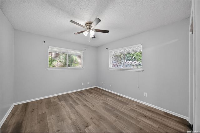 3743 NEWROCK DR, San Antonio, TX 78230
