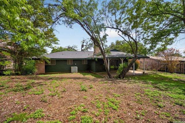 3743 NEWROCK DR, San Antonio, TX 78230