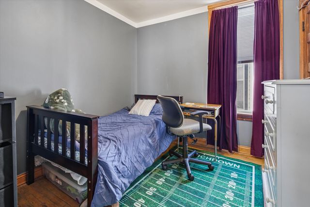 2147 N Kilpatrick Avenue, Chicago, IL 60639