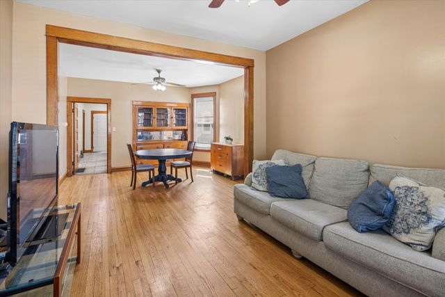 2147 N Kilpatrick Avenue, Chicago, IL 60639