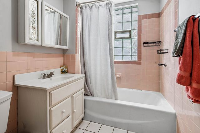 2147 N Kilpatrick Avenue, Chicago, IL 60639