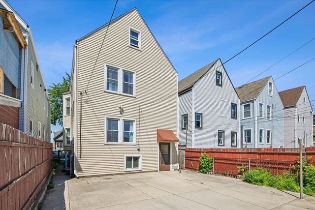 2147 N Kilpatrick Avenue, Chicago, IL 60639