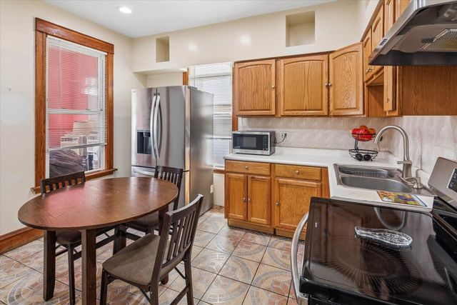 2147 N Kilpatrick Avenue, Chicago, IL 60639