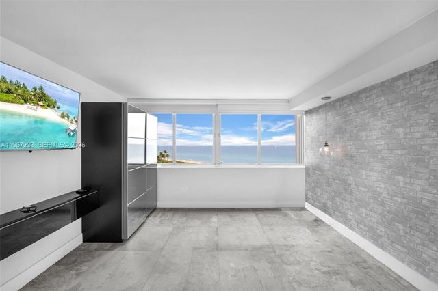 7135 Collins Ave 736, Miami Beach, FL 33141