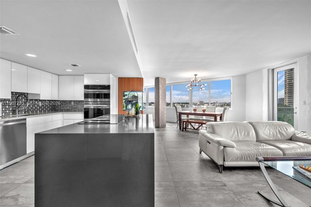 7135 Collins Ave 736, Miami Beach, FL 33141