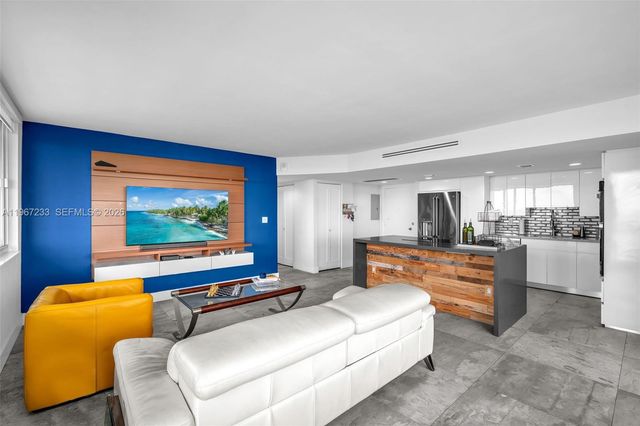 7135 Collins Ave 736, Miami Beach, FL 33141