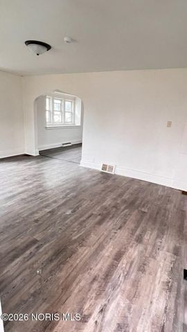 1912 Greenwood Avenue, Toledo, OH 43605