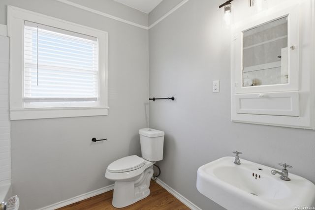 1130 Schley, San Antonio, TX 78210