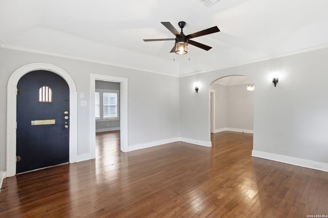 1130 Schley, San Antonio, TX 78210