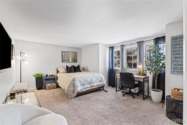 13311 Chapel Mill Drive, St Louis, MO 63141