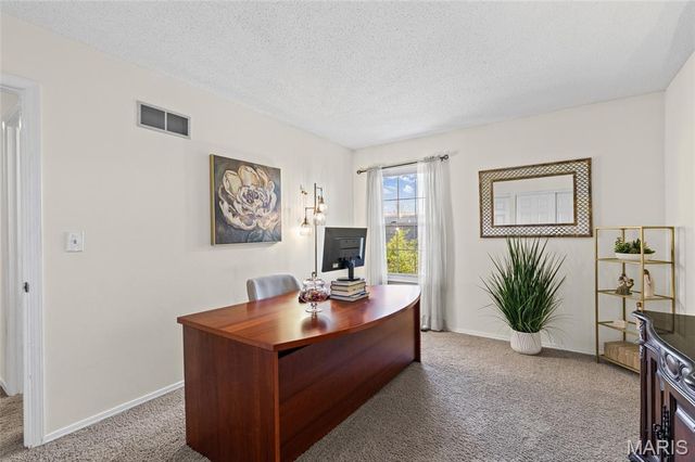 13311 Chapel Mill Drive, St Louis, MO 63141