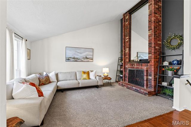 13311 Chapel Mill Drive, St Louis, MO 63141