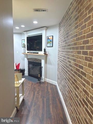 5 RICHARD STOCKTON BLDG, Turnersville, NJ 08012