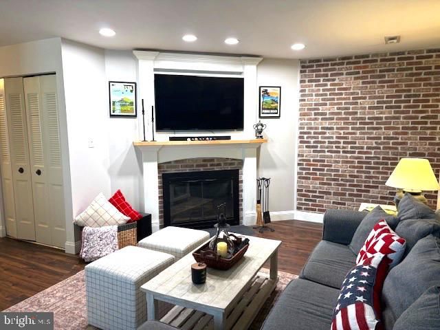 5 RICHARD STOCKTON BLDG, Turnersville, NJ 08012