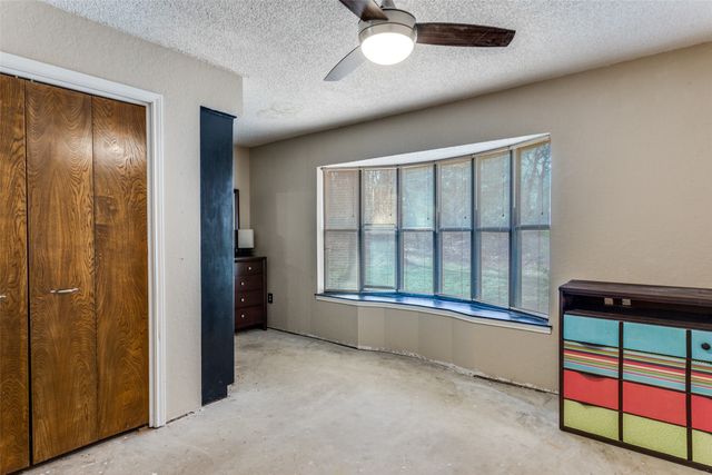 408 Pecan Court, Alvarado, TX 76009