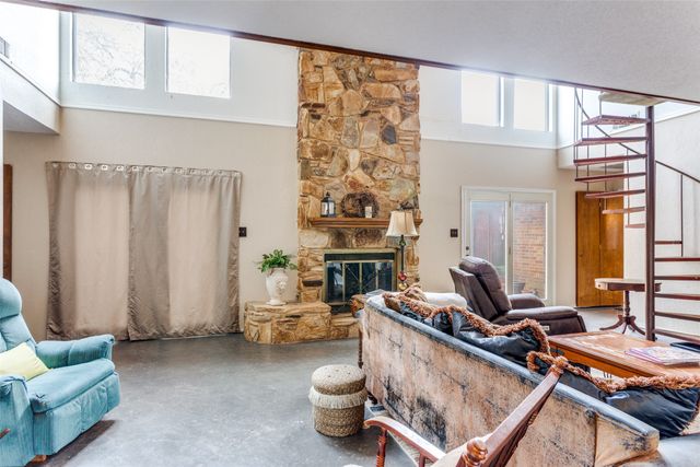 408 Pecan Court, Alvarado, TX 76009