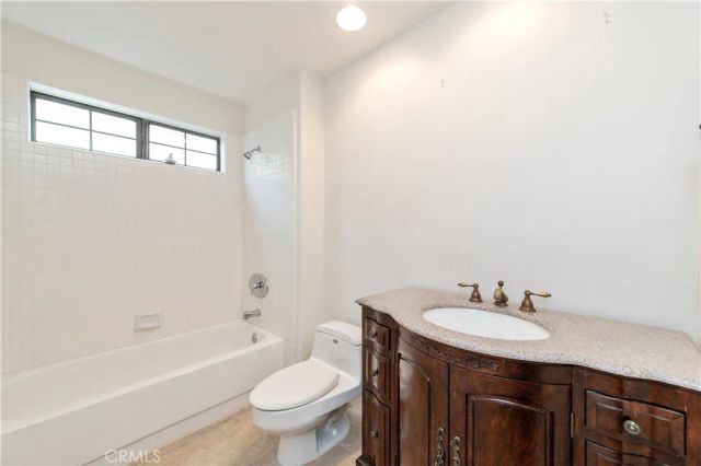 22201 Wayside, Mission Viejo, CA 92692