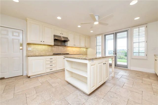 22201 Wayside, Mission Viejo, CA 92692