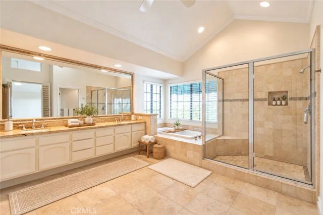 22201 Wayside, Mission Viejo, CA 92692