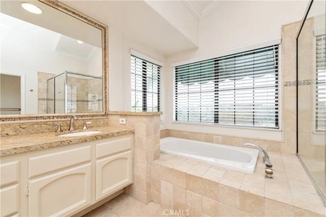 22201 Wayside, Mission Viejo, CA 92692