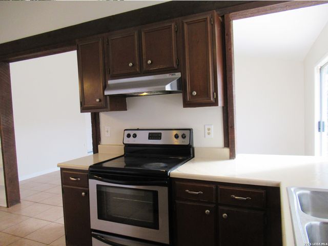 12715 El Marro, San Antonio, TX 78233