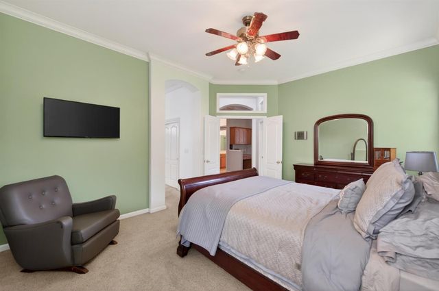 2644 Bellaire Avenue, Clovis, CA 93611