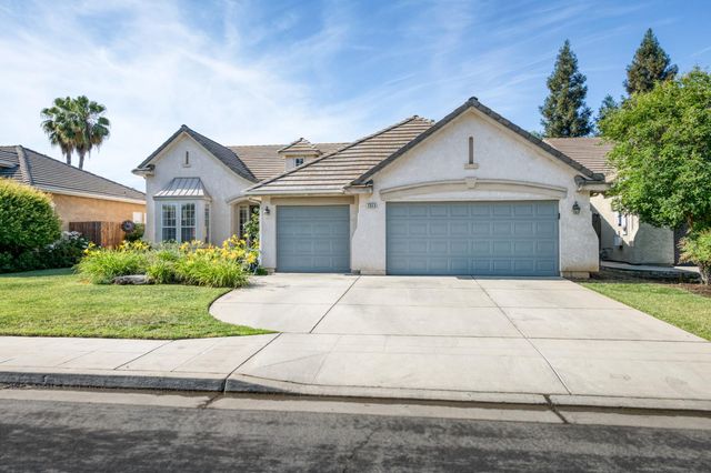 2644 Bellaire Avenue, Clovis, CA 93611