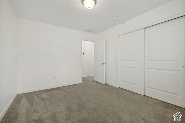 6076 S 4400 W, Hooper, UT 84315