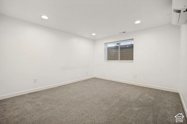 6076 S 4400 W, Hooper, UT 84315
