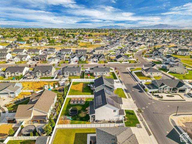 6076 S 4400 W, Hooper, UT 84315