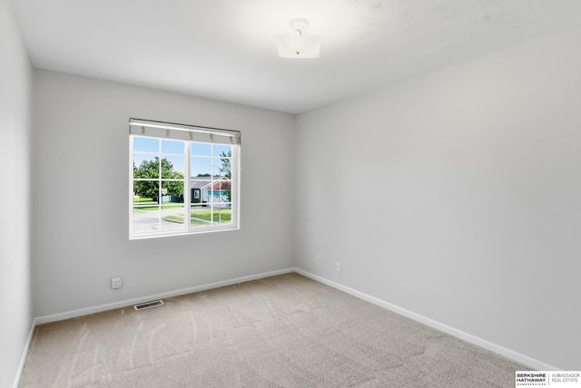 20903 Birch Street, Gretna, NE 68028