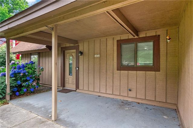 4048 Barkleaf DR, Virginia Beach, VA 23462