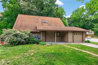 4048 Barkleaf DR, Virginia Beach, VA 23462