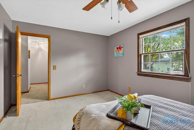 2155 Bishopsgate Drive, Toledo, OH 43614