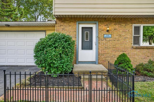 2155 Bishopsgate Drive, Toledo, OH 43614