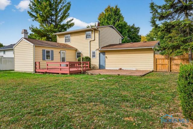 2155 Bishopsgate Drive, Toledo, OH 43614