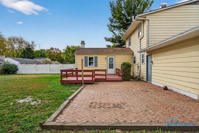 2155 Bishopsgate Drive, Toledo, OH 43614